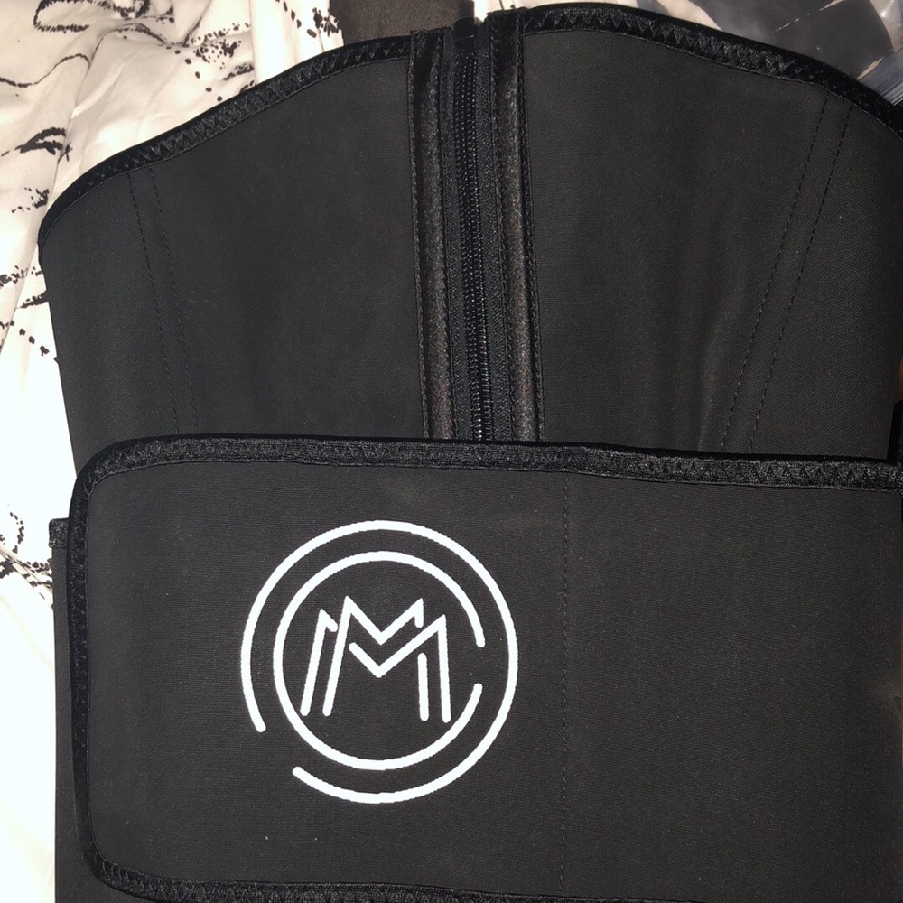 Brand new WhatWaist Waist Trainer